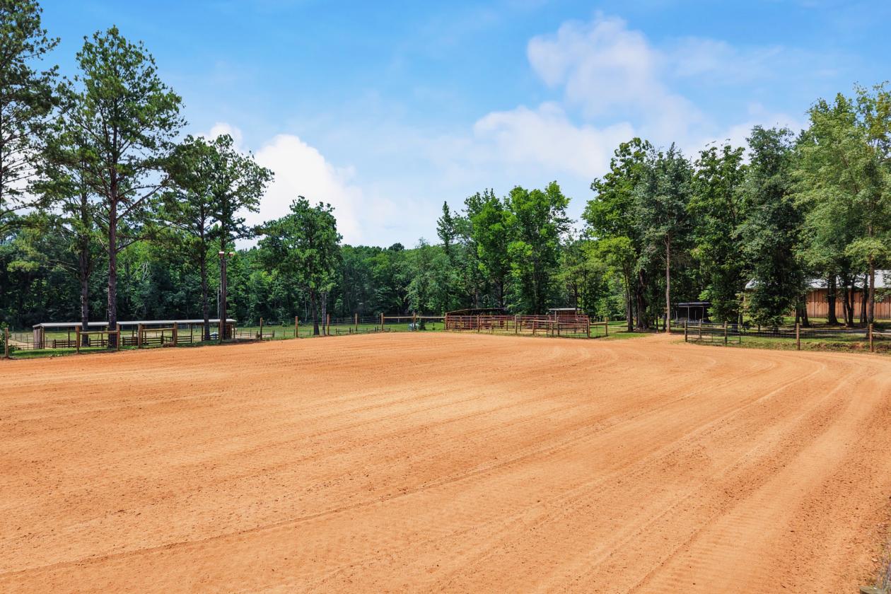 89.99 acre horse farm with lighted arena & more - photo 5