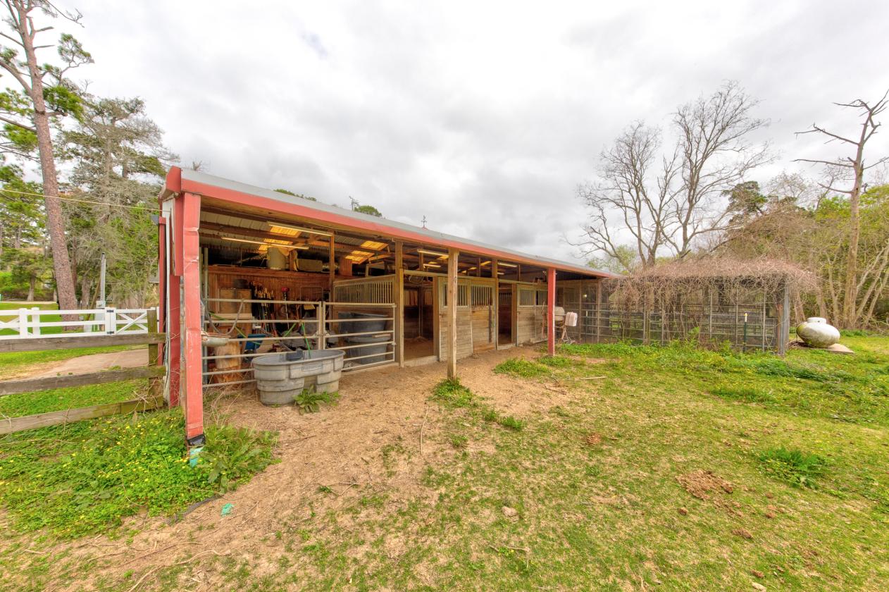 5-Acre Equestrian Estate with Barn & Pool - photo 9