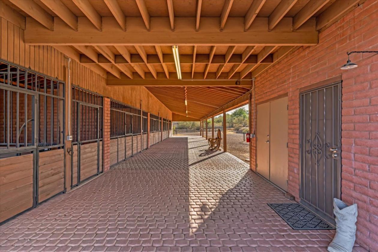 West Tucson Horse Property - photo 24