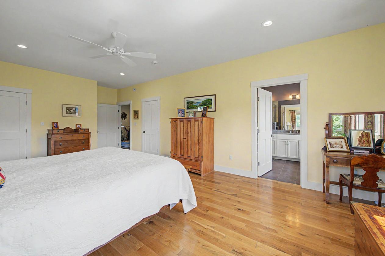 Red Sky Sanctuary Estate with equestrian potential - photo 17