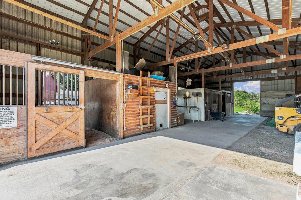 Turnkey Horse Property between Indianola + Norwalk - photo 24