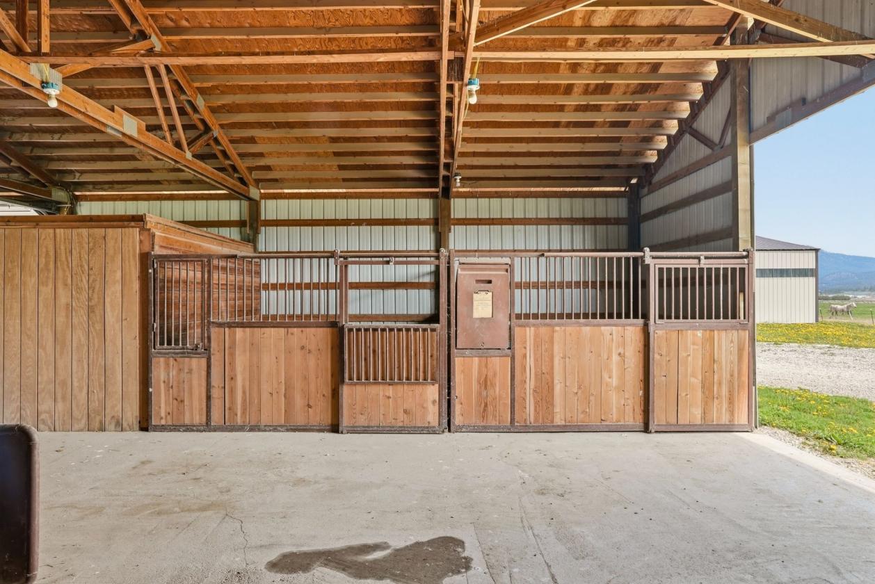 Burlington Ranch | Equestrian & Recreational Ranch - photo 12