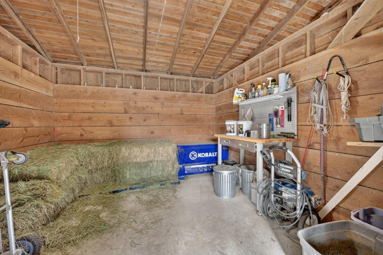 Exceptional Salinas Ranch:  Guest Quarters & Views - photo 20