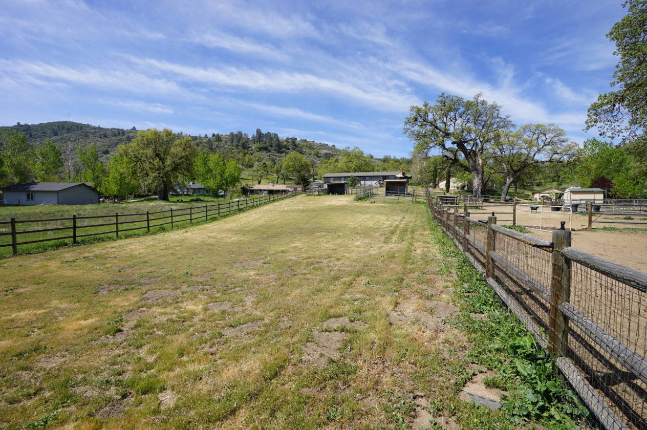 Bear Valley Springs Horse Property Tehachapi, Kern County, California
