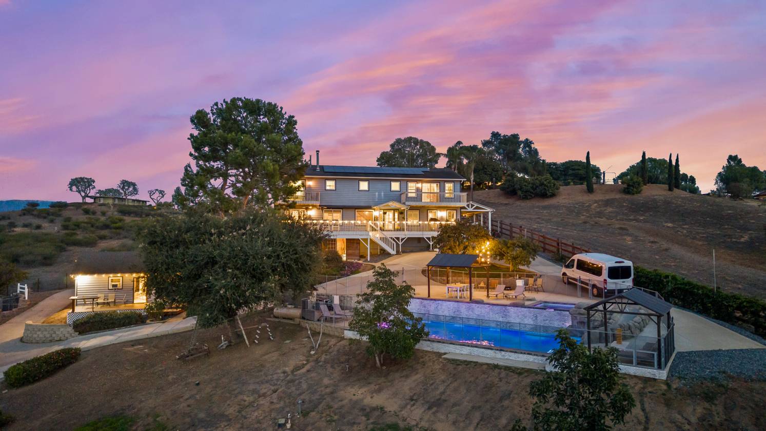 Horse Property for sale.