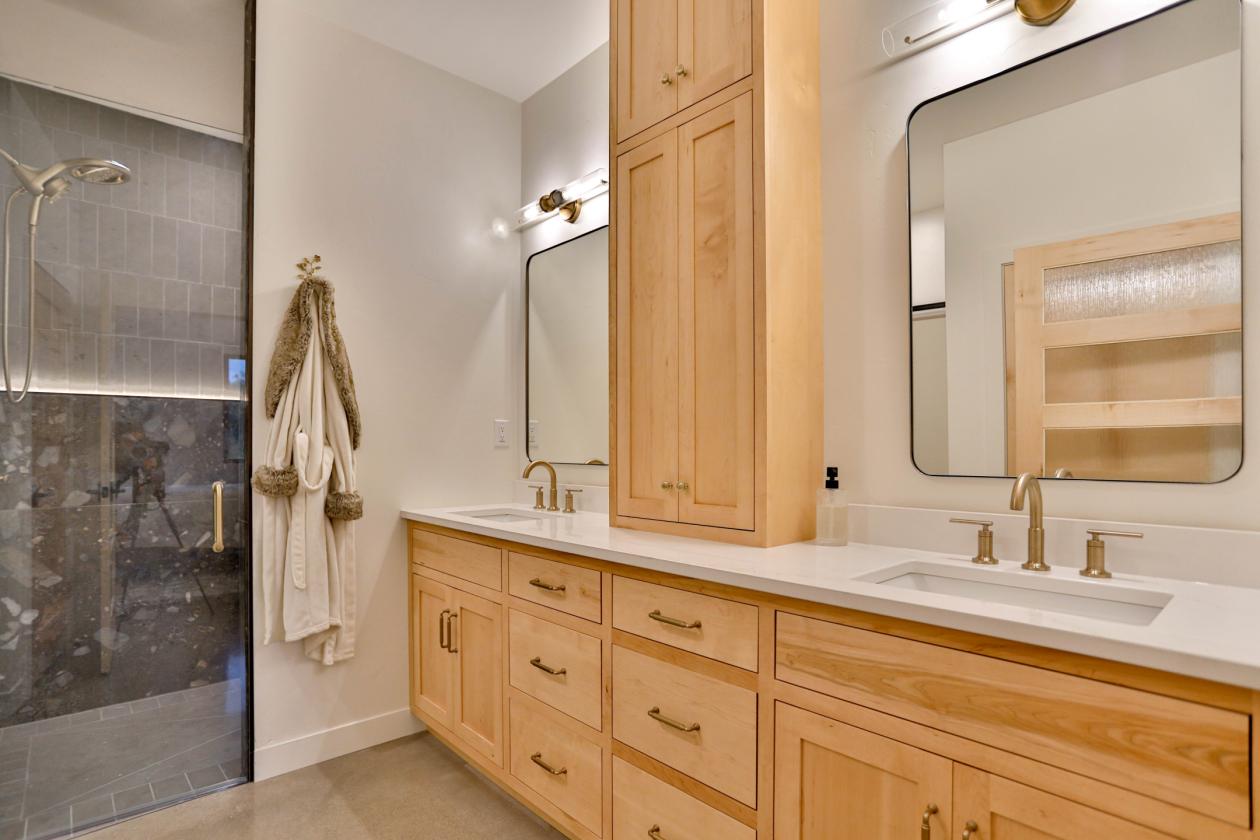 Luxury Property With Horse Potential - photo 24
