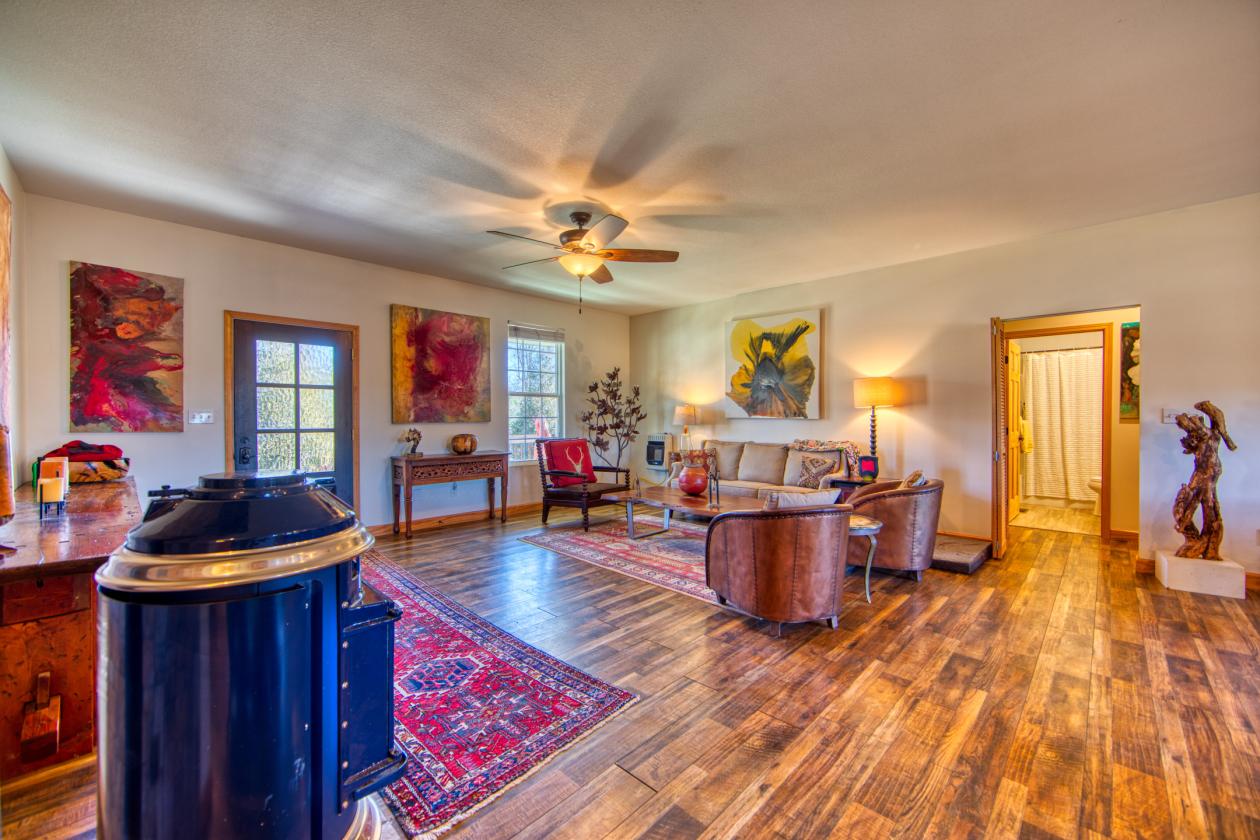 Turn Key Home with 7 Acres in Ridgetop - photo 10