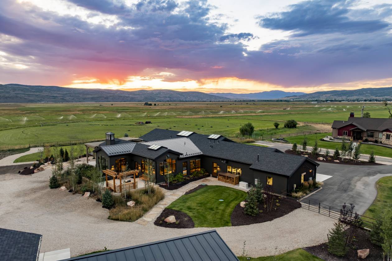 Horse Property for sale.