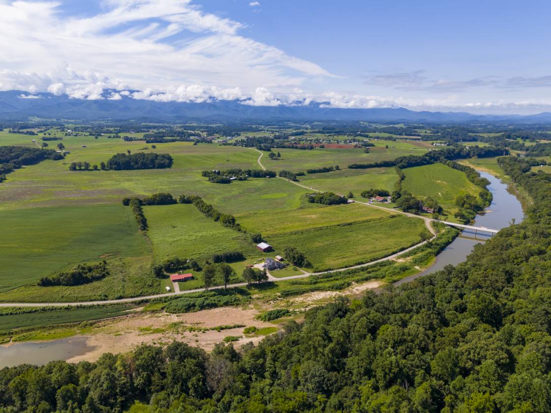 Horse Property for sale.