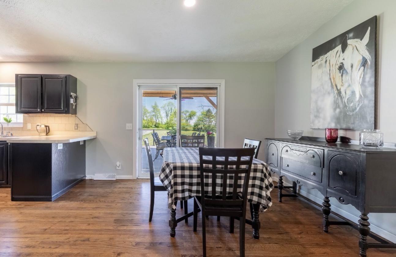 Life Without Compromise 21+ Acres with Proximity - photo 8