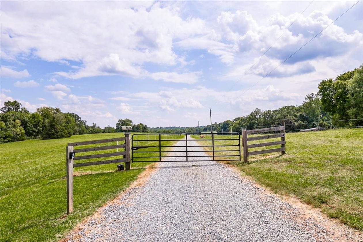 45+ACRE HORSE FARM BETWEEN GREENSBORO & BURLINGTON - photo 30