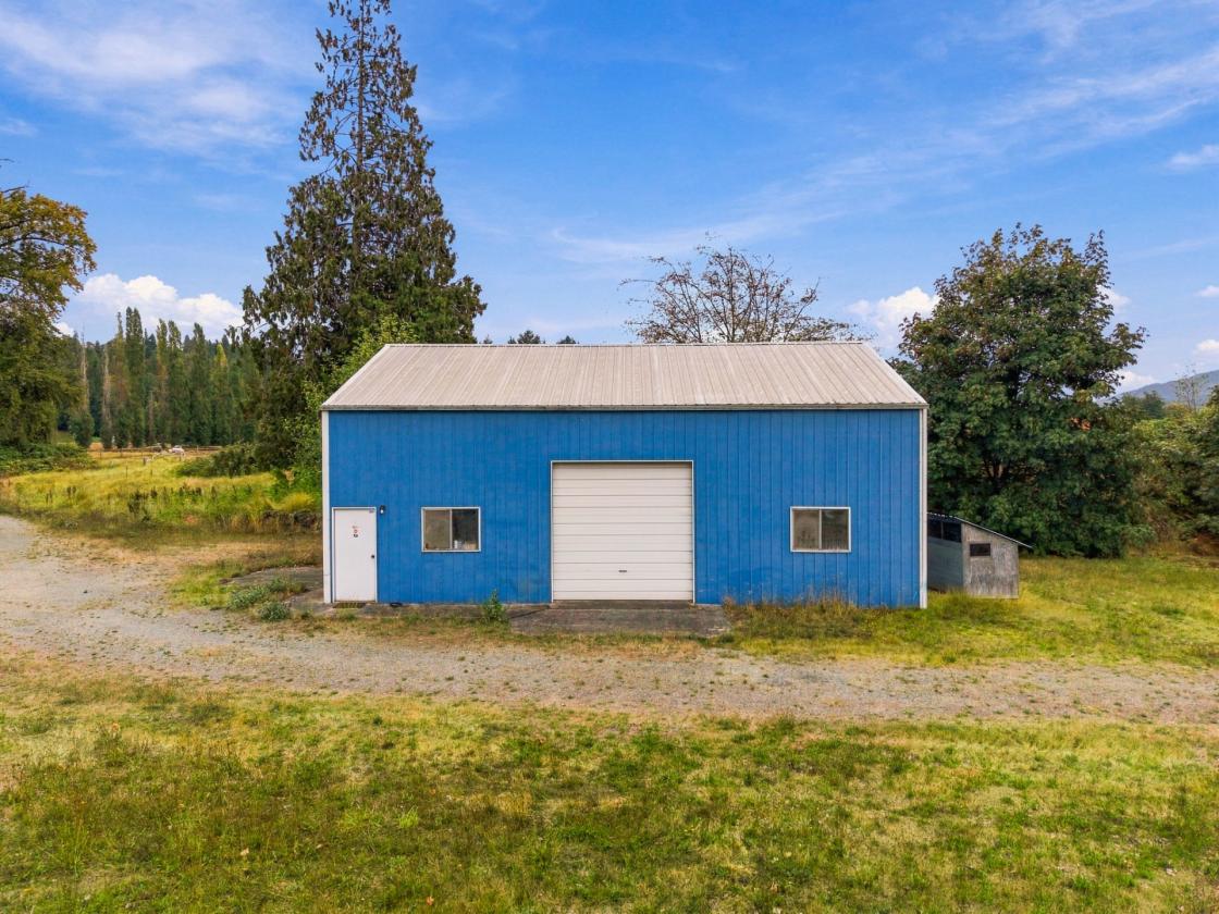 14.69-Acre Horse Property with Barn, Shop & Creek - photo 9