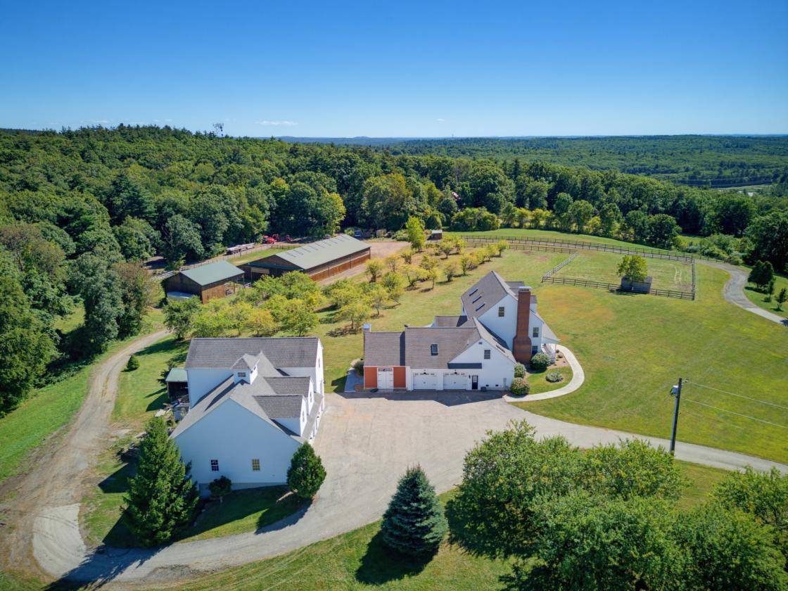 Equestrian Estate with endless possibilities - photo 27