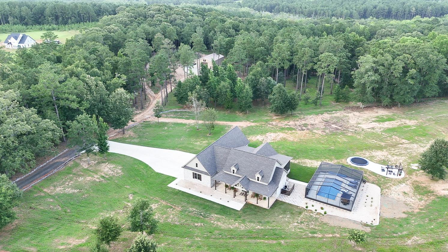 Luxury Farm Retreat: Pasture, Pond & Privacy - photo 23