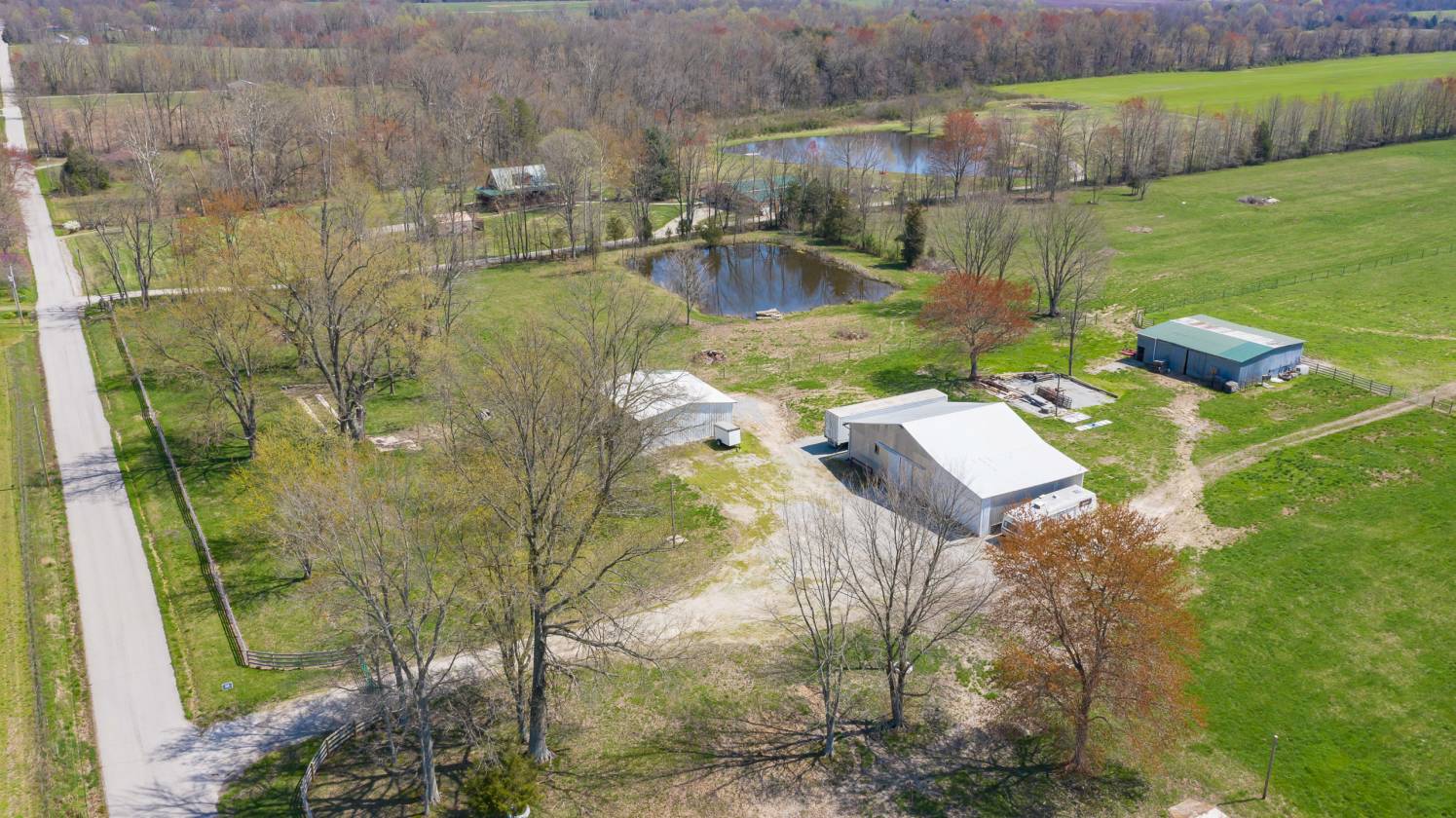 Approx. 56 Acres of scenic view with barn, ponds... Otisco
