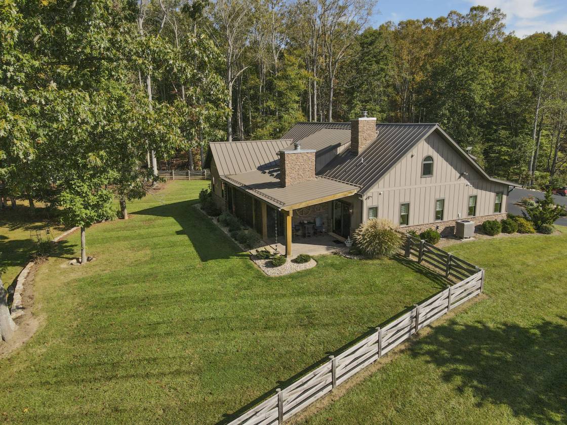 Where Elegance & Equestrian Freedom Come Together - photo 2