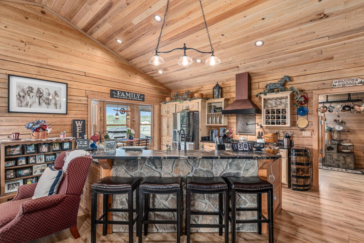 10 Acre Horse Facility/Harness Racing Community - photo 5