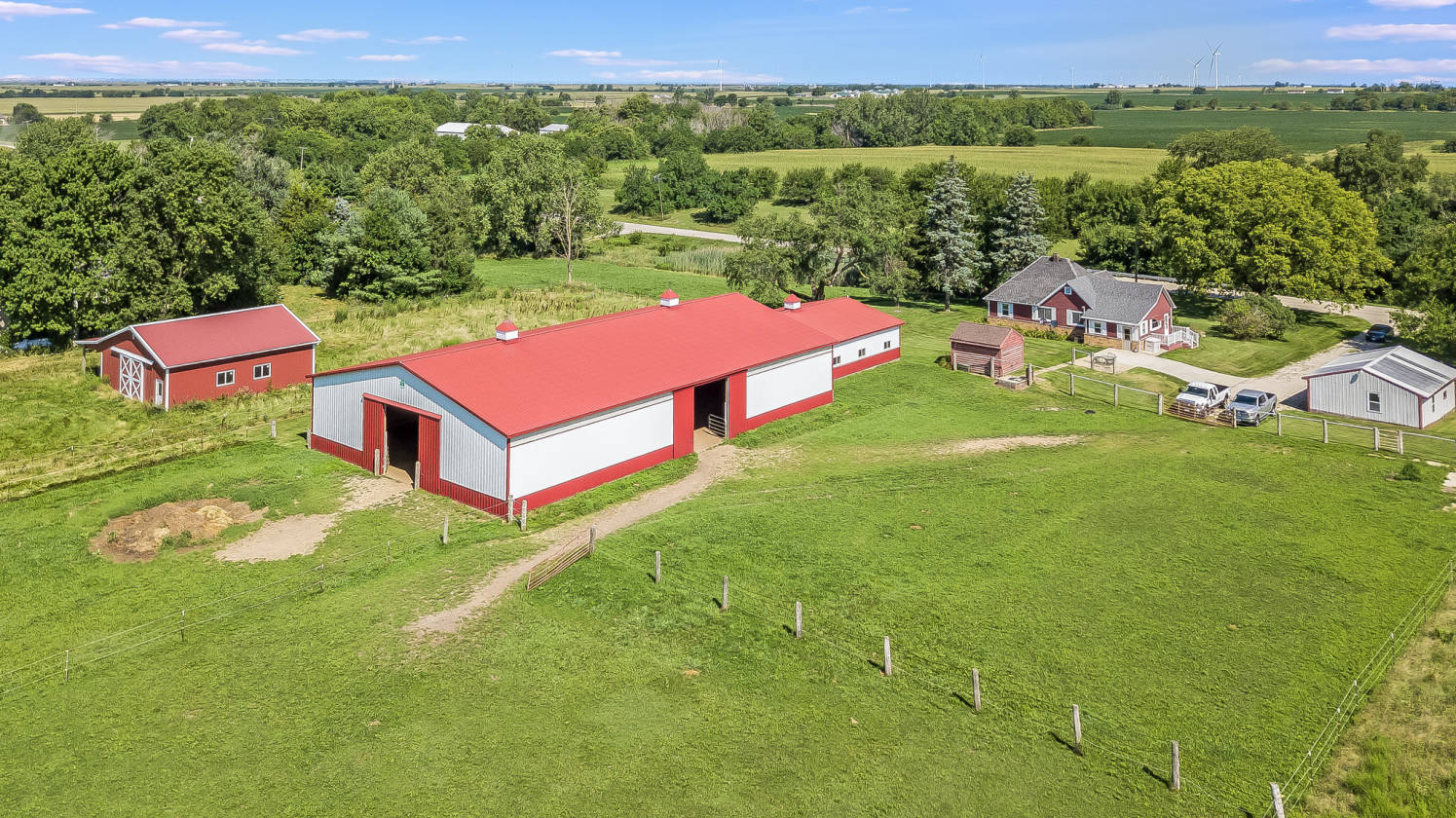 8 Acre Private Horse Property; Home, 8 Stalls, Indoor Arena