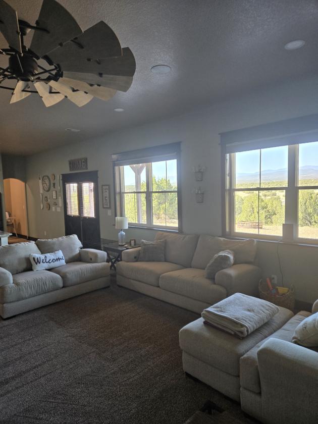 Custom Bardominium Home, New Barn, Indoor Arena! - photo 5