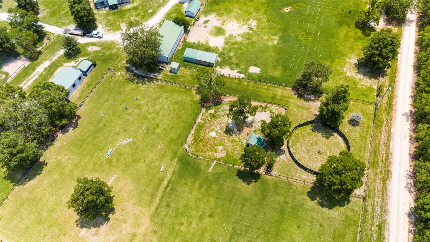 Aiken Farm |30 Acres, 16 Stalls, Home, Pool, View - photo 28