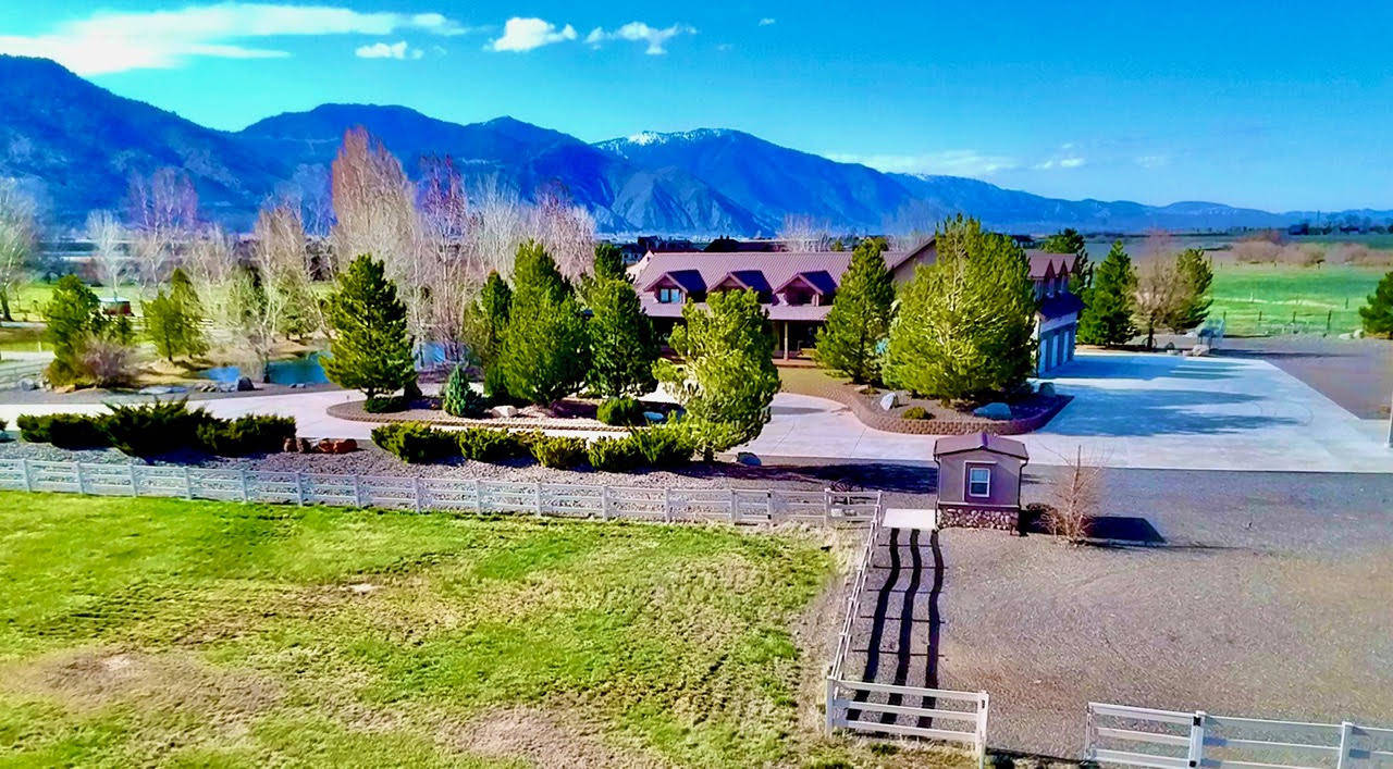 Sierra Nevada Sophisticated Country Living With Breathtaking Views