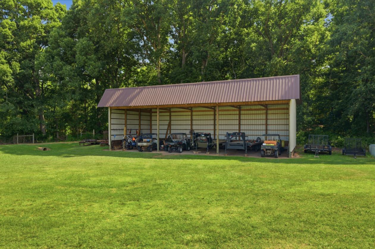 Luxury Equestrian Estate | 27 Acres - photo 13