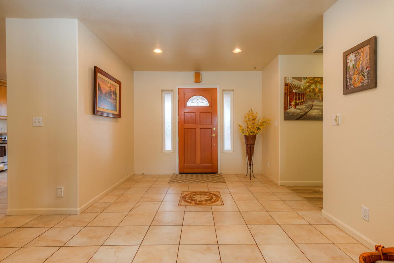 Oh, the POSSIBILITIES!! 5.31 Acres! - photo 4