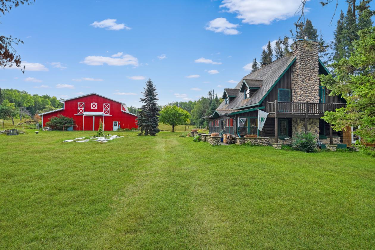 A Truly Exceptional 61 acre Equestrian Property - photo 2