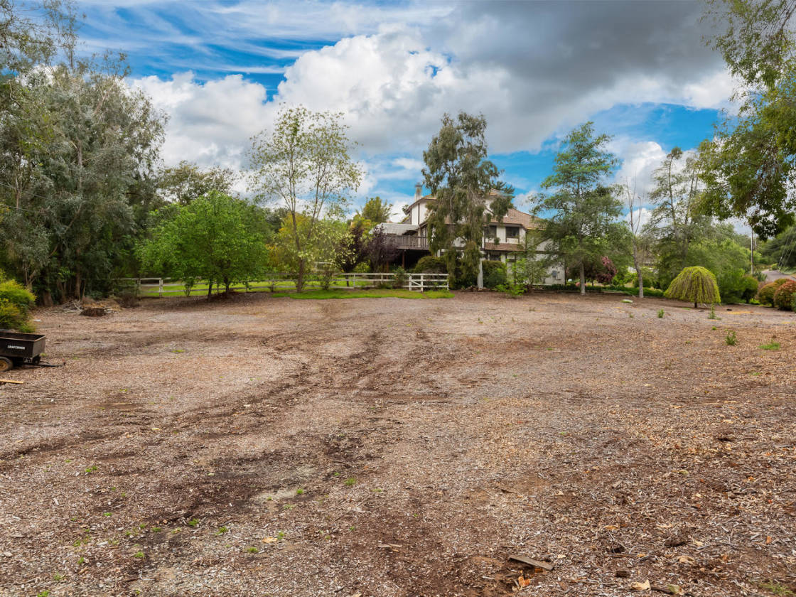 Horse Property and so much more! Fallbrook, San Diego County