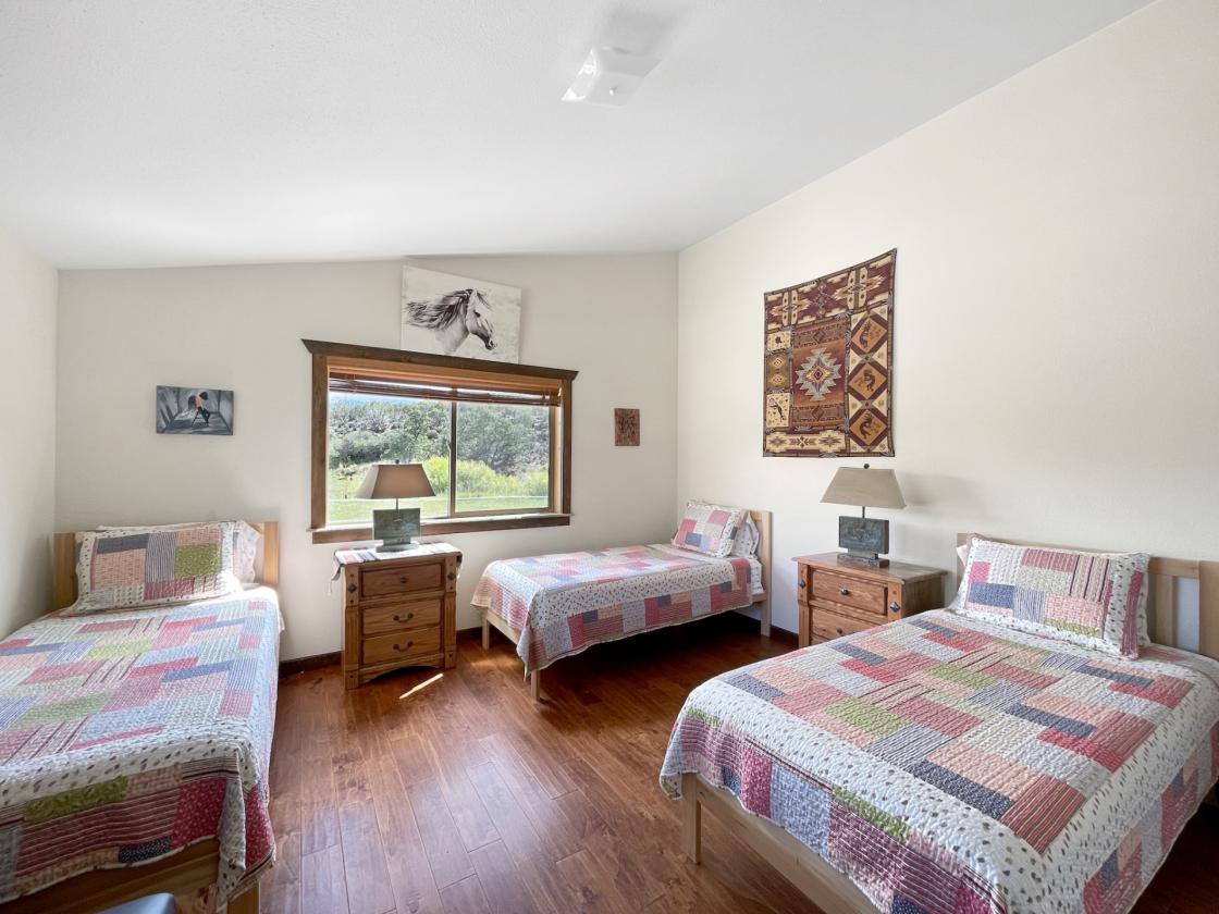 Show Stopper! 3 Home Luxury Horse Property - photo 25