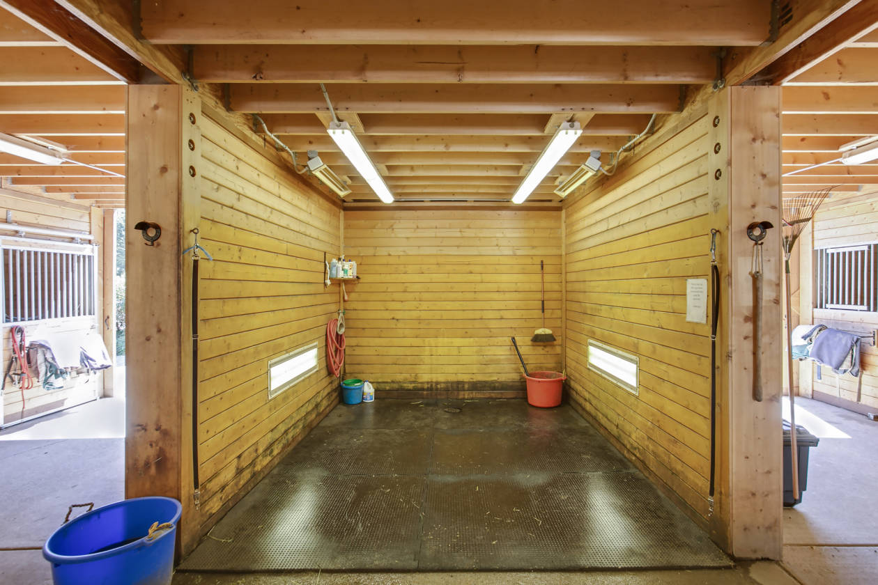 Equestrian Living at Emerald Glen Stables in Woodinville, Washington