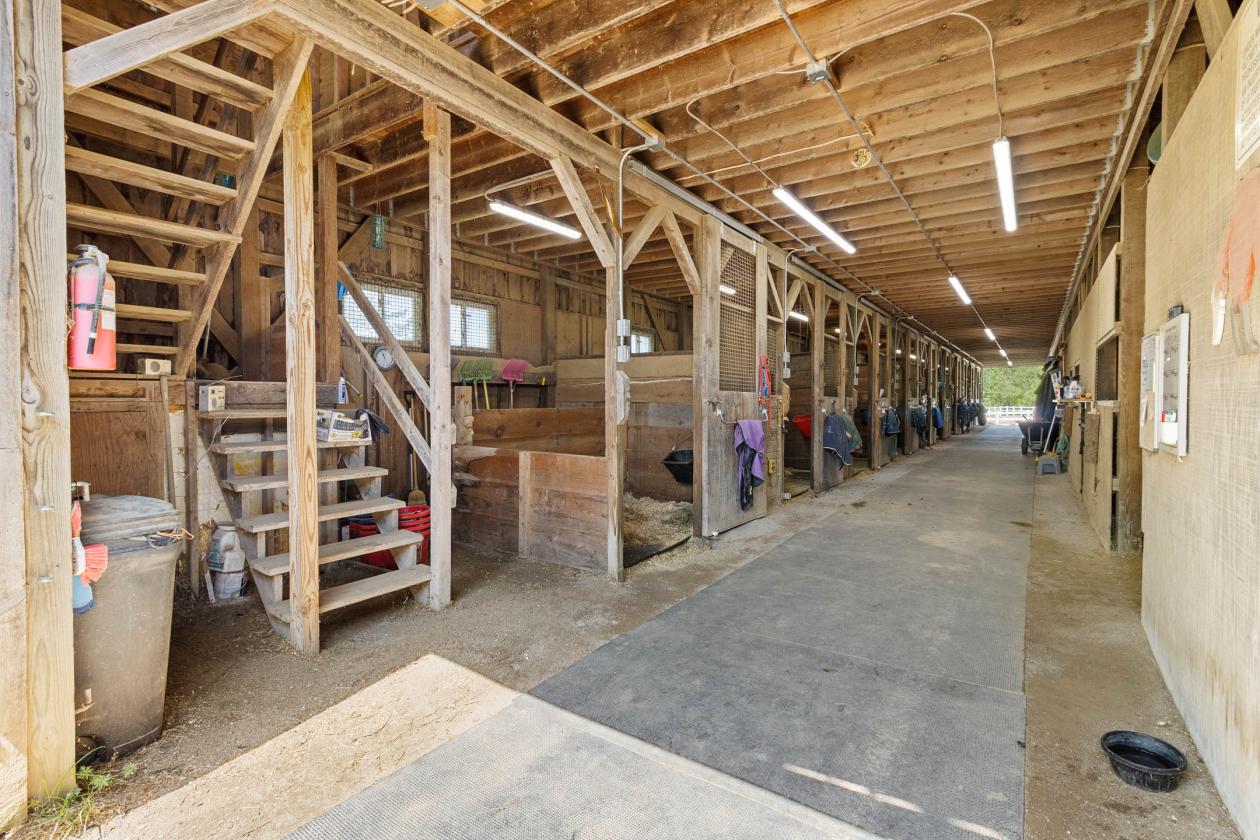 Equestrian Center with compound Living - photo 23