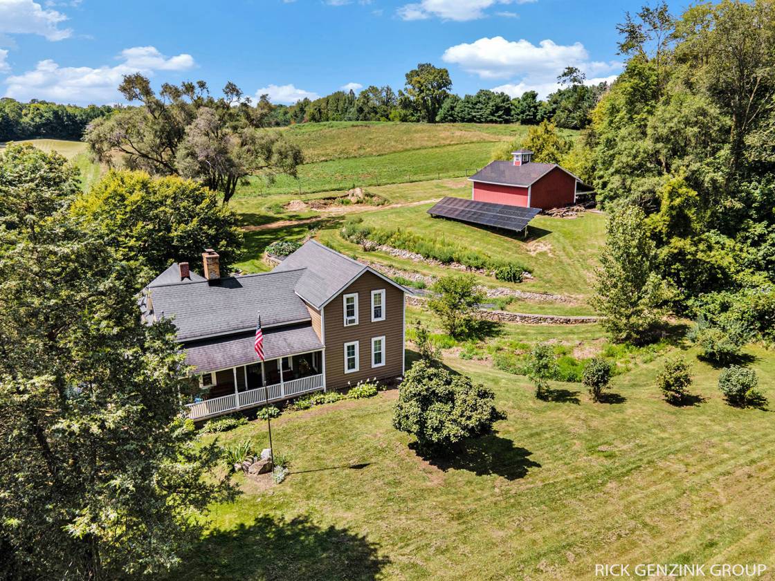 Horse Property for sale.