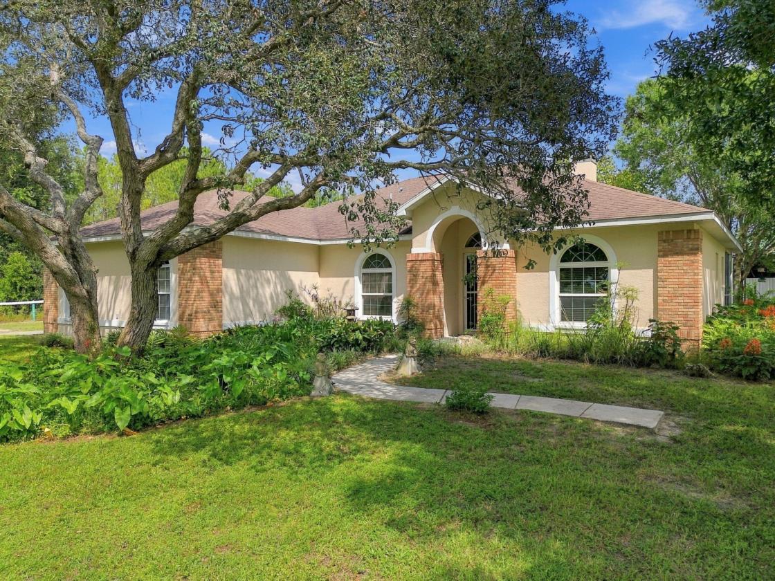 10 acre horse farm with 2 permitted block homes - photo 12