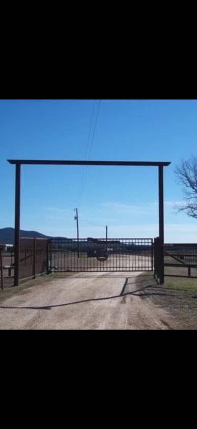 Horse Property for sale.