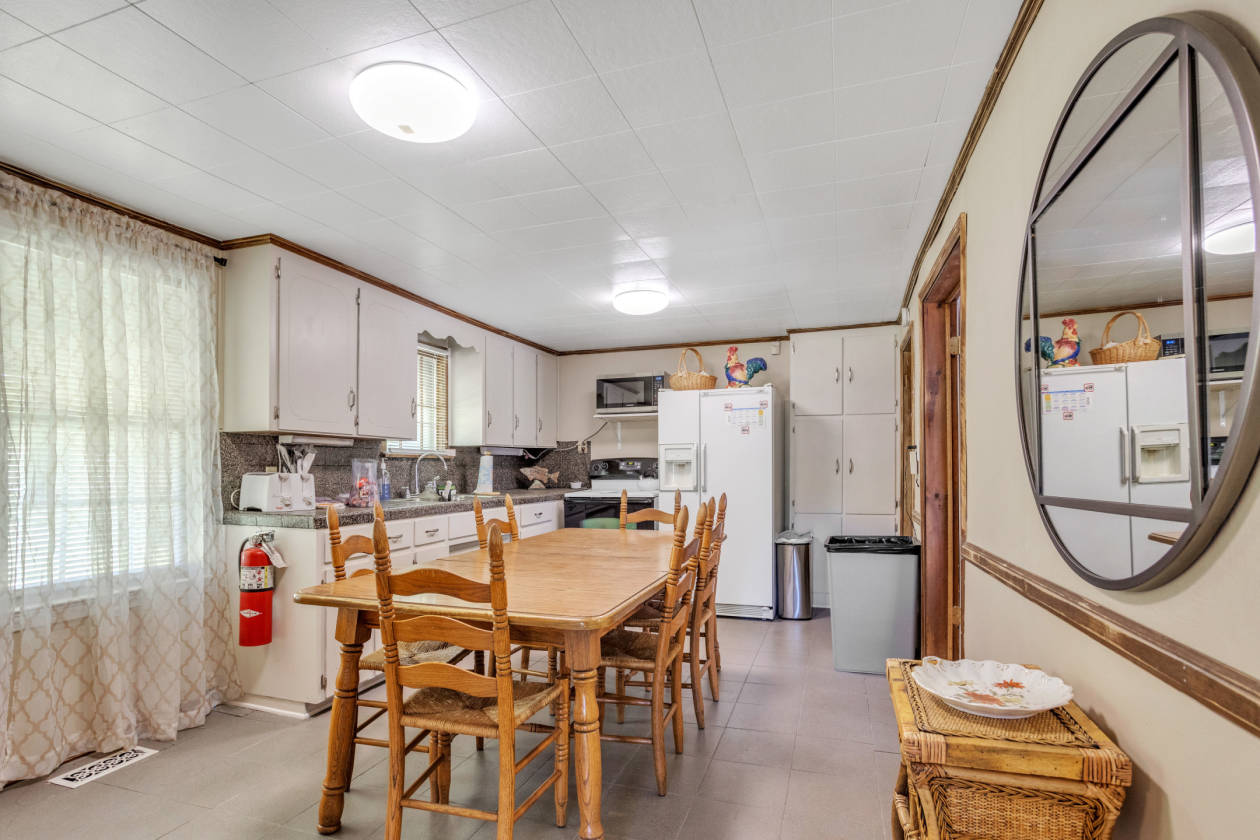 Equestrian Property former used as a girls home Greenville, Greenville County, South Carolina