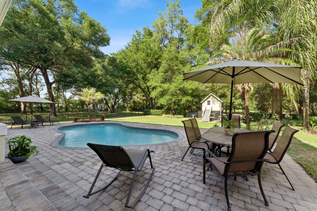 Equestrian Living on 10 Private Gated Acres - photo 19