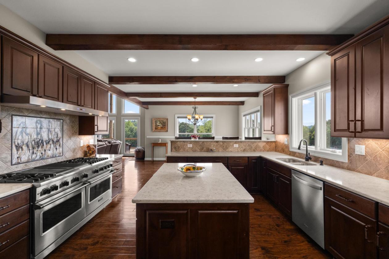 Stunning Horse Property near Charlottesville - photo 8