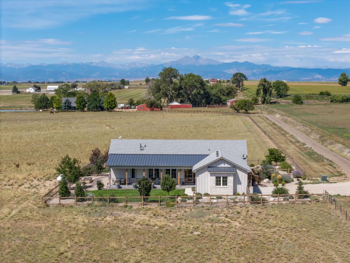 35 Acres with Two Homes & 8 Acre Lake - photo 4