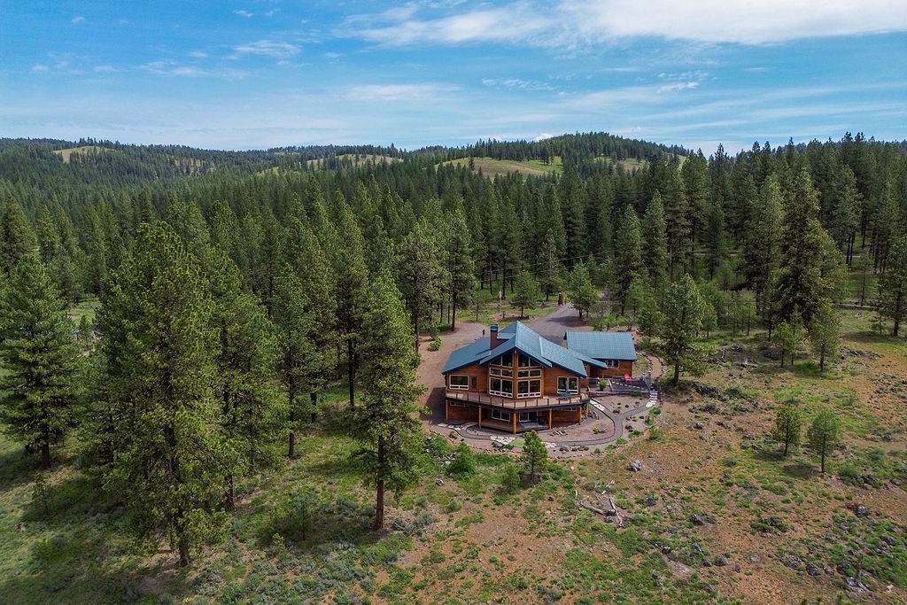 Horse Property for sale.