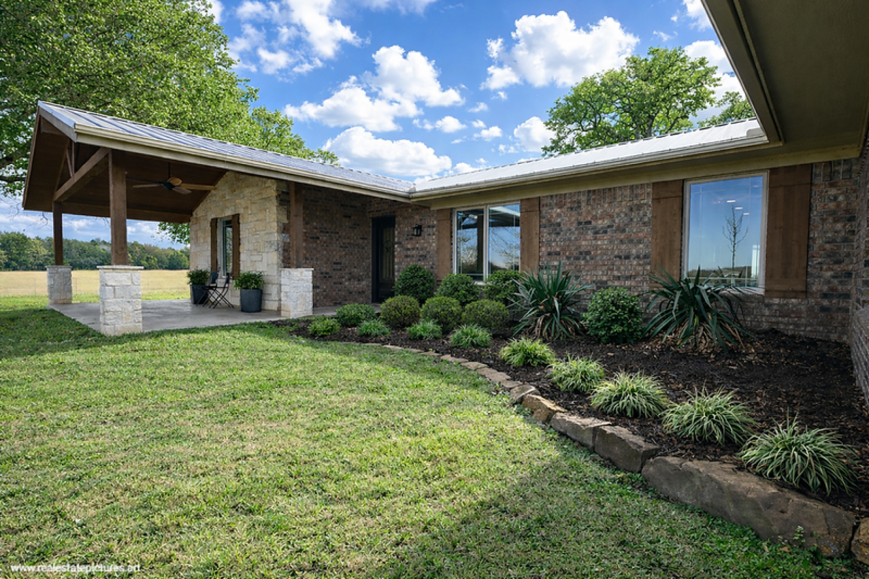 25 ac Texas countryside with stunning views - photo 30