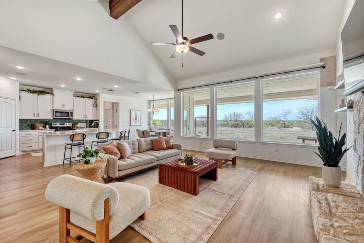 Horse-friendly luxury build - photo 7