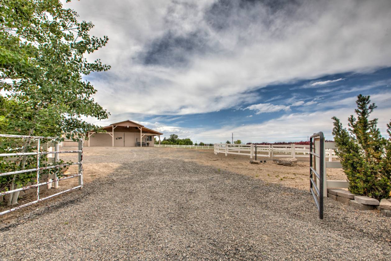 Horse Property on Canyon Rim with One of a... Filer, Twin