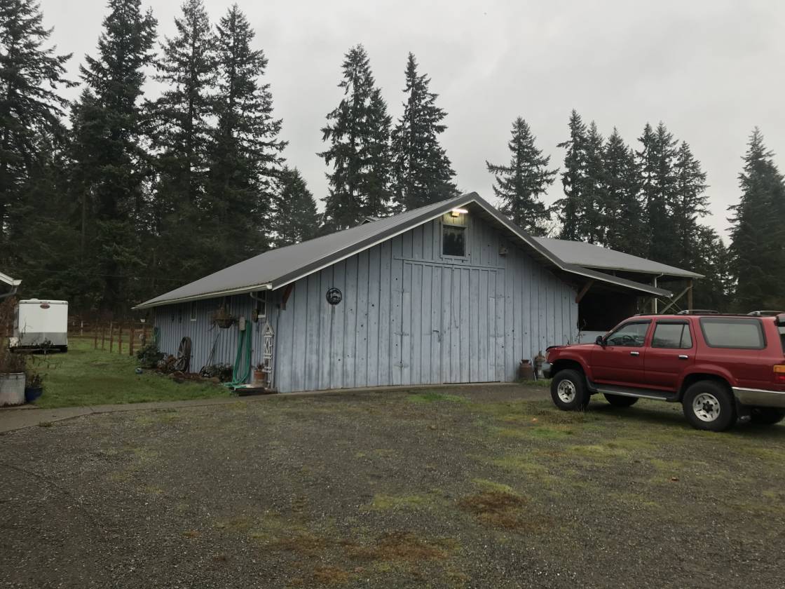 Great Family Farm in Thurston County w/60x60 covered arena Yelm