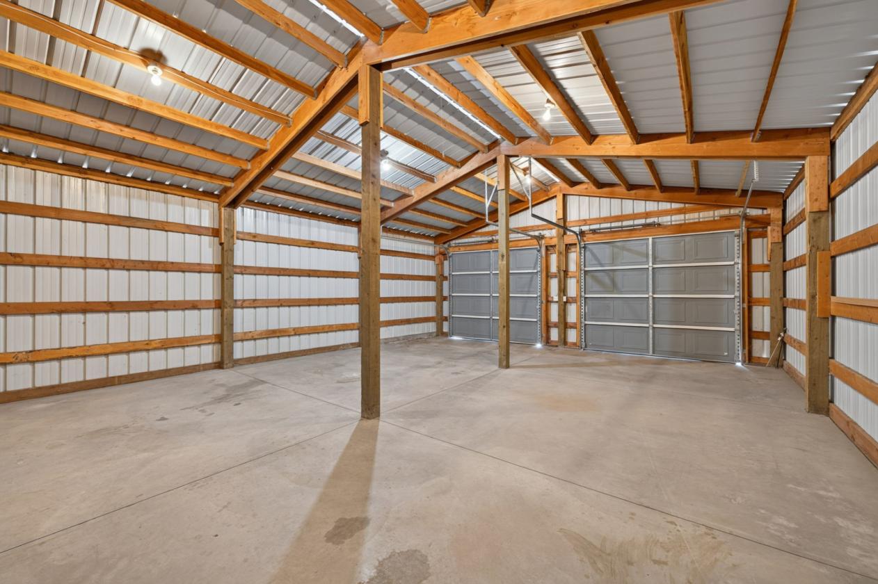 25-Acre Luxury Equestrian Estate in Bend - photo 29