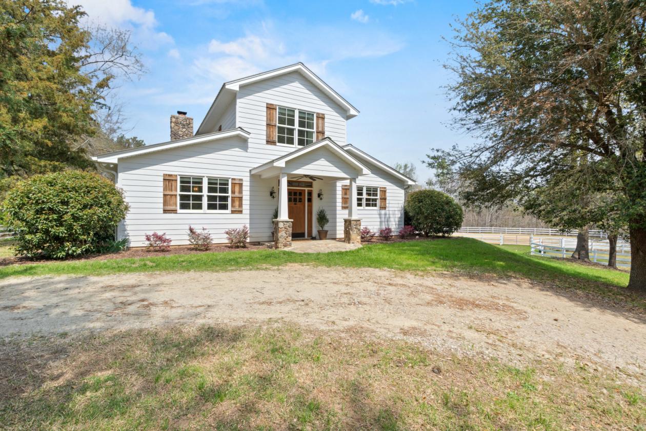Equestrian Estate on 70 Acres - photo 2