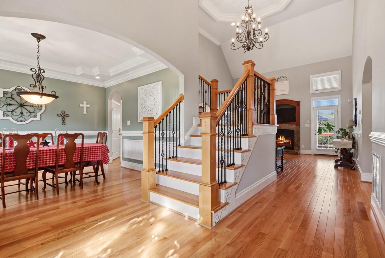Magnificent 34.75-Acres & Home! - photo 3