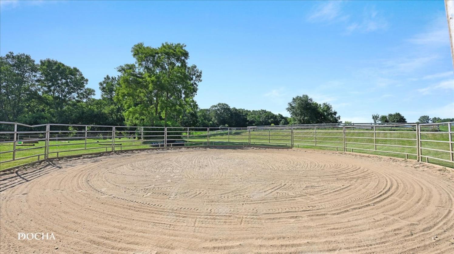 Private Listing - 28 Acre Equestrian Facility! - photo 27