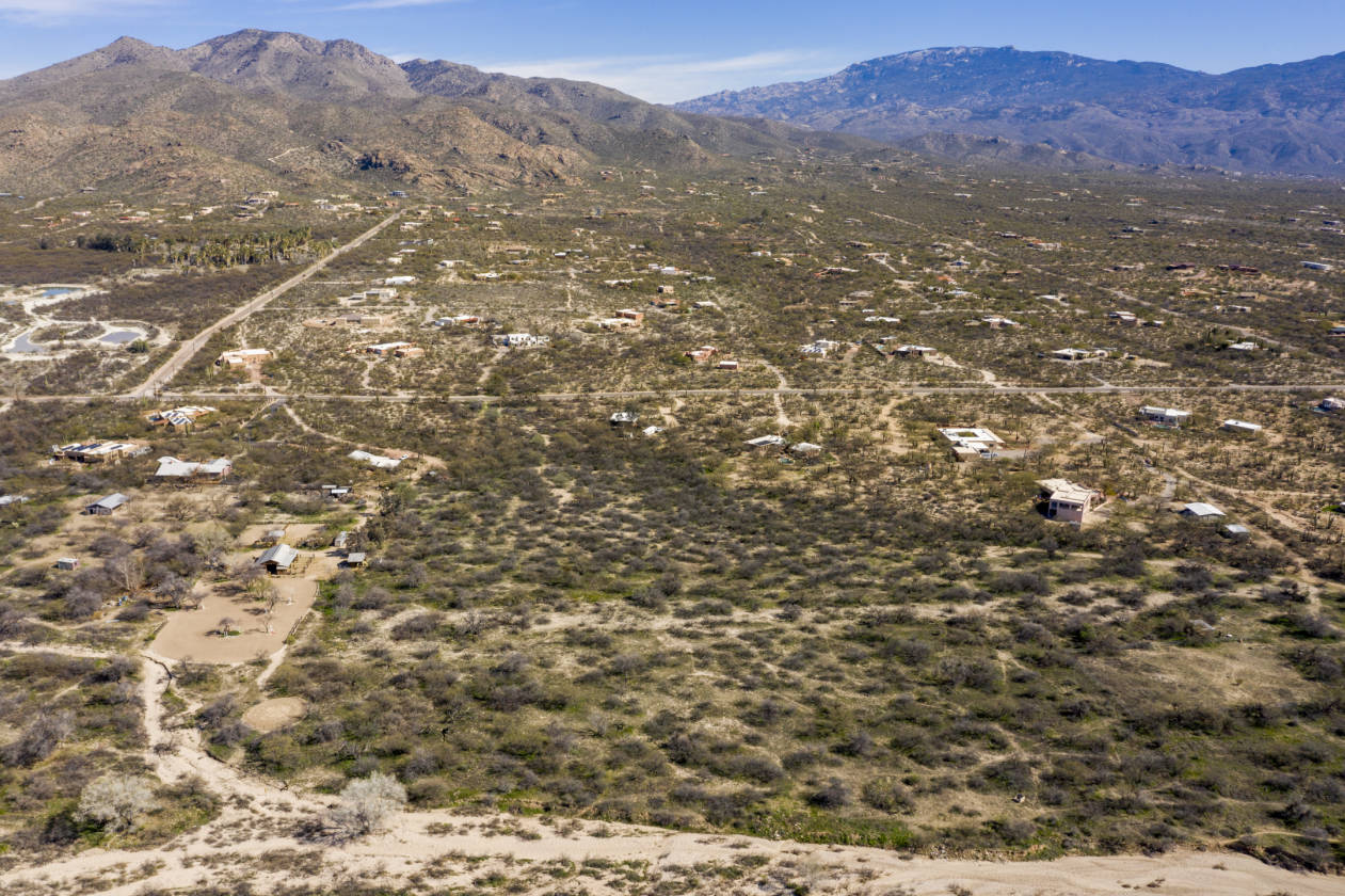 9.95 Acres of Horse Property in the Tanque Verde Valley... Tucson