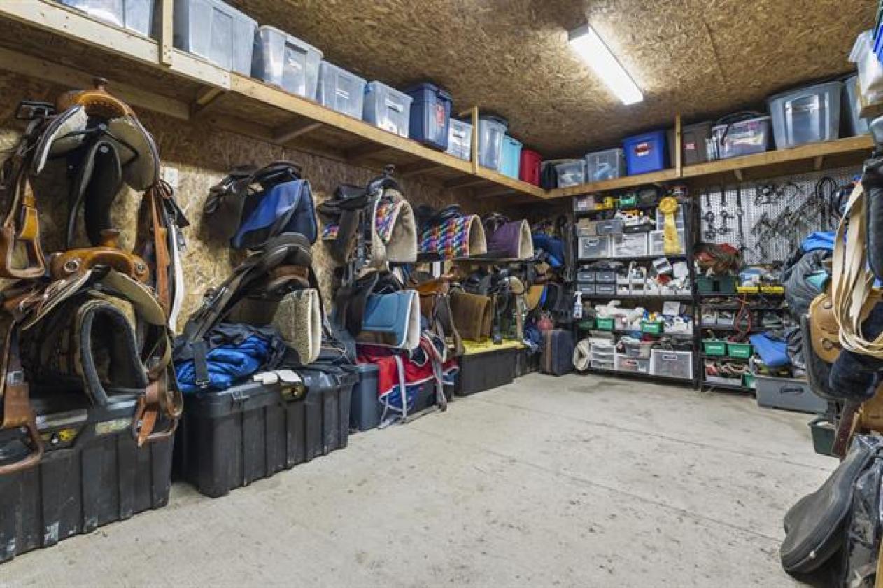 Premier Turnkey Horse Facility with 34-Stall Heated Barn - photo 16